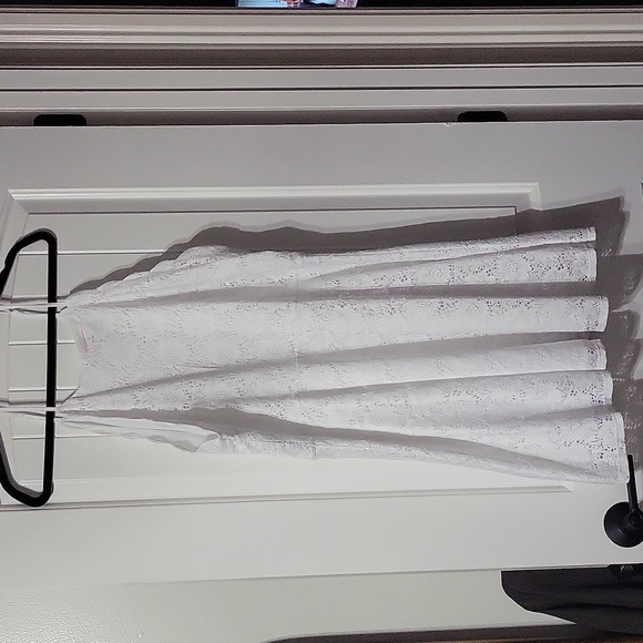 WHITE WOMENS DRESS NO BOUNDARIES SIZE 19 - Picture 1 of 3